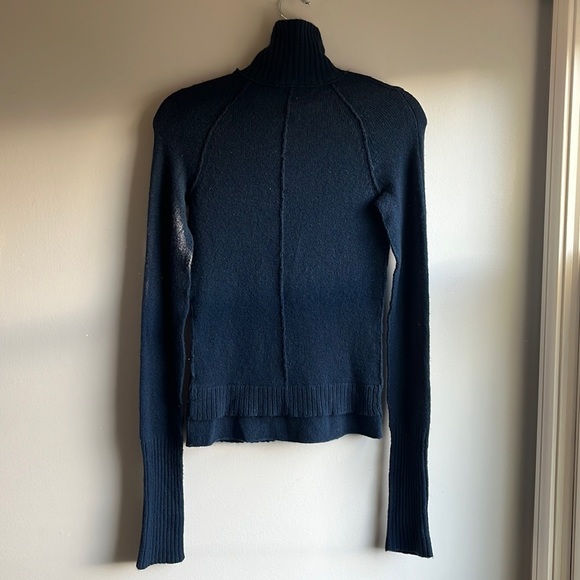 Inhabit cashmere button up sweater - Picture 4 of 9